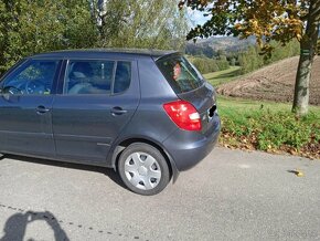 Fabia 2, 1,2 htp 44kw, 83 000km - 4