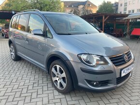 Volkswagen Touran Cross 1.4 TSI - 4