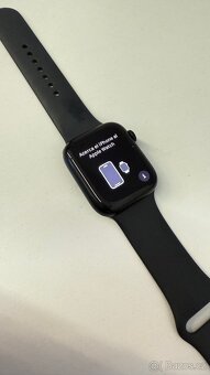 Apple Watch 8 45mm Black, krásný stav - 4