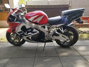 Honda Fireblade CBR 900 - 4