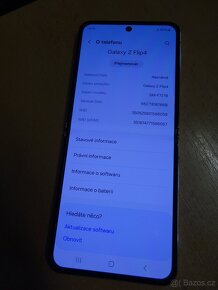 Samsung Galaxy Z Flip4 růžový/zlatý 5G / 256GB - 4