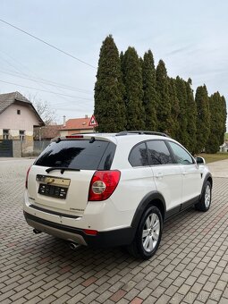 Chevrolet Captiva 2.0D 4x4 = Automat, 7miestne, 110kW = - 4