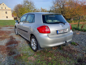 Toyota Auris 1.6, benzin 91 kW, 2. majitel - 4