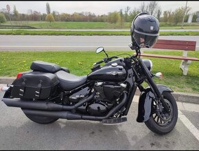 Suzuki Intruder 800C - 4