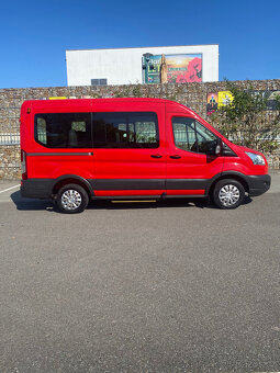 Ford Transit 2.2 TDCI    rok  2016           9 Míst - 4