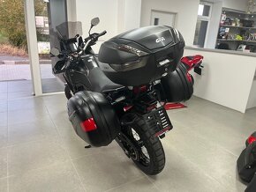 HONDA AFRICA TWIN 1000 - 4