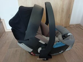 Prodám autosedačku Cybex ATON5 včetně základny - 4