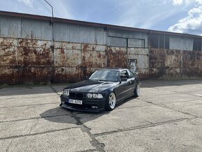 Bmw e36 Coupe 318is - 4