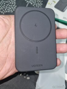 Magnetická powerbanka UGREEN, 10 000mAh bezdrátová přenosná - 4