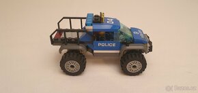 LEGO auto Policie ze setu City 60174 Horská honička policie - 4