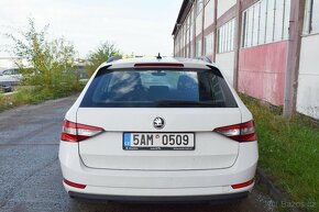 Škoda Superb III 2.0 TDI 110kW AMBITION/ČTĚTE PROSÍM/ - 4