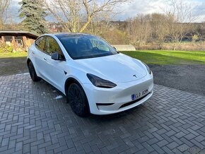 Tesla Model Y Long Range AWD 06/23 tažné + boost - 4