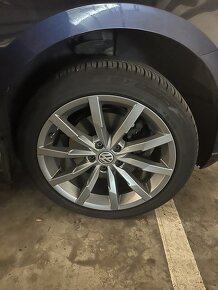 Vw 5/112 R18/235/45 - 4