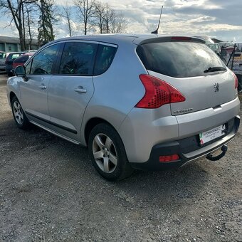 Peugeot 3008, 2,0HDI 110KW,MAX VÝBAVA,KRÁSNÝ - 4