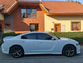 Dodge Charger 3.6 - 4