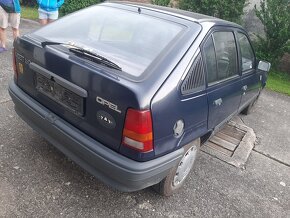 Opel Kadett 1.6 Diesel Model 86 - 4