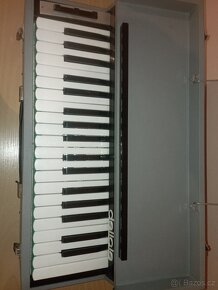 harmonium Delicia Mini 700. Plně funkční dobrý stav - 4