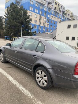 Skoda Superb - 4