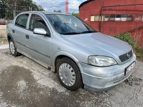 Opel Astra 1.4 - 4