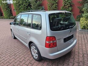 VW Touran 1.9 TDI 77kW 7 míst,bez DPF,tažné,serviska, bez ko - 4