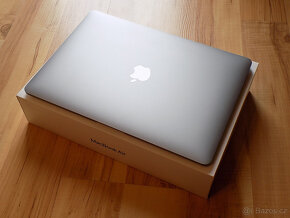 Apple MacBook Air 13,3" CTO (2020) / 16GB RAM / 256GB / CZ / - 4