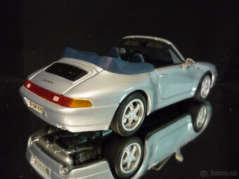 Porsche 911 Carrera Cabriolet Maisto 1/18 - 4