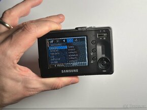 Samsung D75 - 4