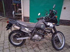 Suzuki DR650 RSE - 4