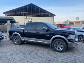 Dodge RAM 5.7  4x4  Laramie - 4