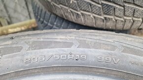 Prodám 4 zimní pneu Goodyear 235/50/19,cena je za 4 kusy.Pou - 4