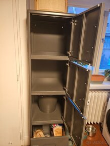 Kovová skříňka Ikea Idasen - 4