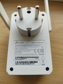 Wifi zesilovač/extenderTP Link TL-WA860RE - 4