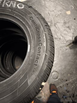 235/70R16 106H Continental Cross Contact LX2 - 4