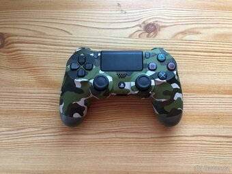 Ovladače na PS4 Dualshock4 - 4