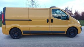 Renault Trafic s profi dílnou - 4