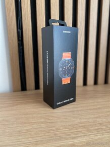 Predám nové smart hodinky Samsung Galaxy Watch Ultra - 4