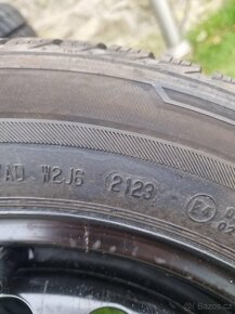 Zánovní zimní kompletní plechová kola Fabia IV 185/65 R15 92 - 4