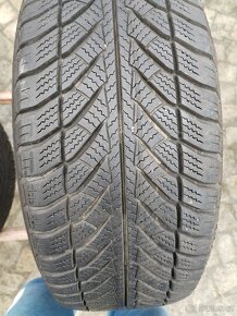 205/50/17 zimni pneu GOODYEAR 205/50 R17 - 4