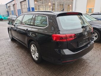 VW Passat B8 2.0TDI 147kW 4x4 DSG Matrix Virtual Tažné ACC - 4