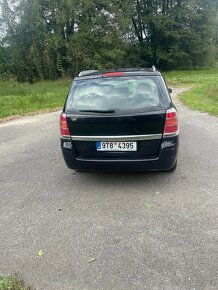 Opel Zafira B 1.8 7 míst - 4