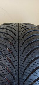 Goodyear 195/50 R15 82H 5-6mm - 4