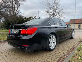 BMW 750I - 4