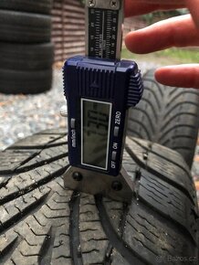 Zimní sada plechových kol s pneu 185/55/R15 BFGoodrich - 4