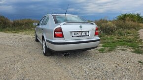 77151KM Škoda Octavia 1 1.6 GLX - 4