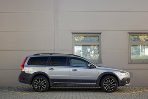 Volvo XC70 D4 2.4 Kinetic AWD Auto - 4