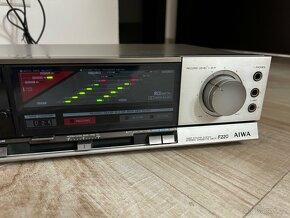 Aiwa AD-F220 hifi stereo cassette deck - 4