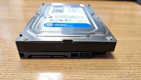 Pevné disky HDD - 3,5" pro PC, DVR, úložiště - 4