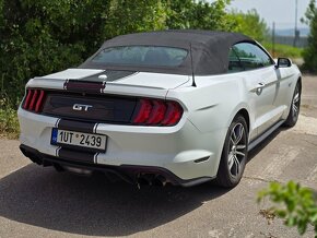 Mustang GT cabrio manual USA neburane - 4