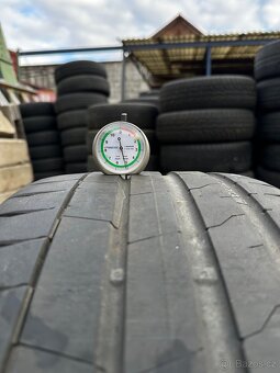 255/40r19 Continental SportContact 7 - 4