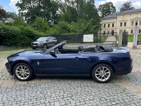 Ford Mustang 3.7 V6 227 kW cabrio - 4